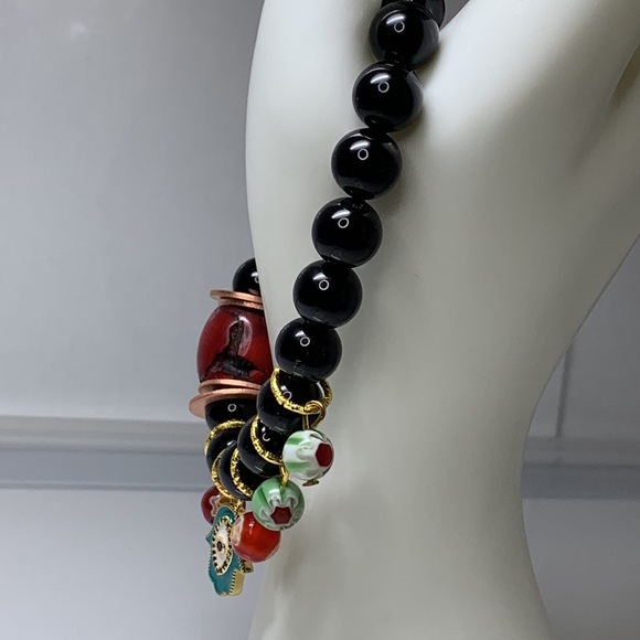 ONYX + DYED CORAL STONES NATURAL BRACELET size 7” - Picture 2 of 6